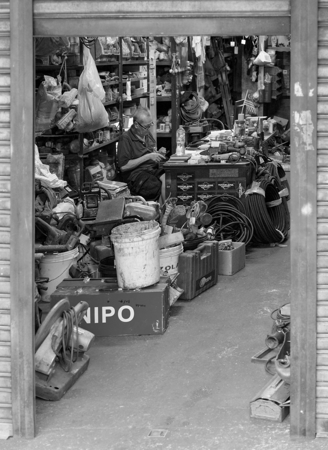 17_13_Lars Hjorth Præstegaard_Værksted i George Town