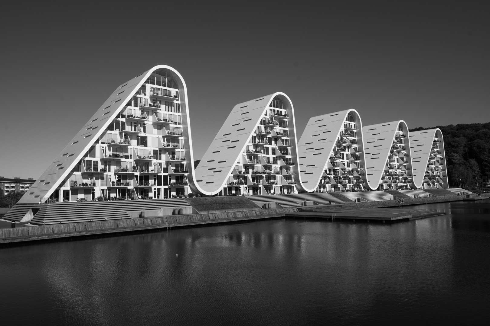 27_11_Ove Strunck Kristensen_Bølger.