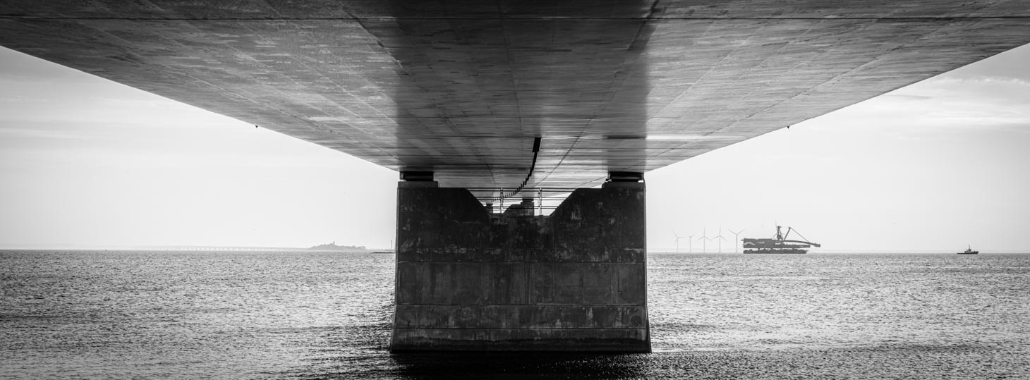 Under Broen