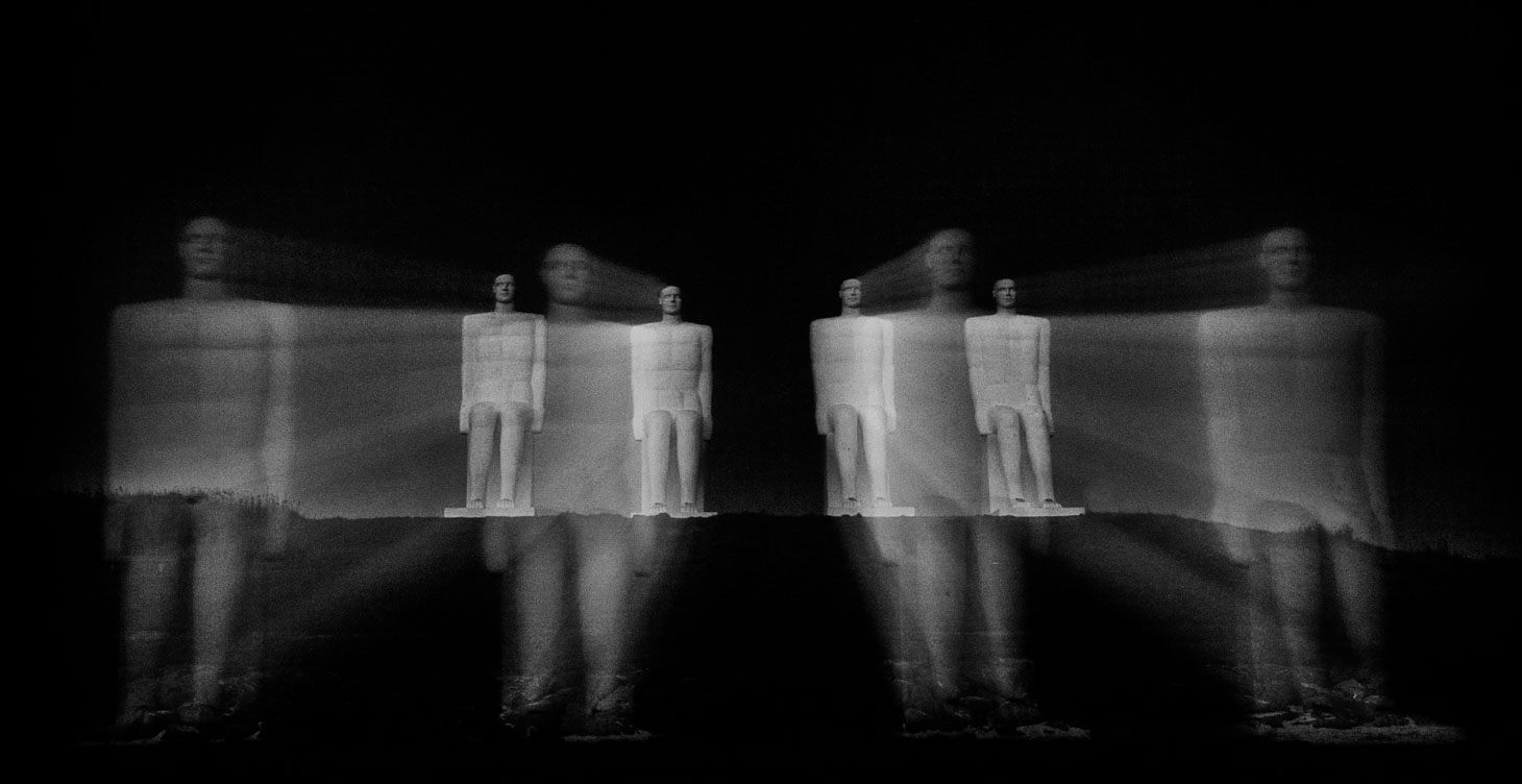 02_M_Linda Weng_White men
